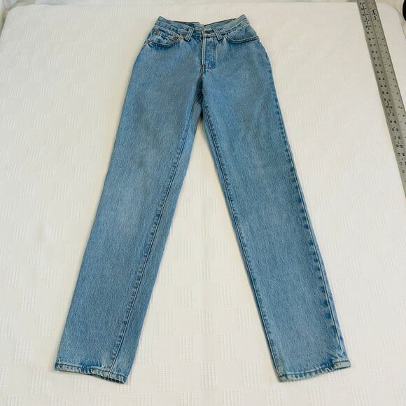 Vintage Levi's 501 Womens Size 1 22x31 100% Cotton Made In U.S.A. - Picture 2 of 14